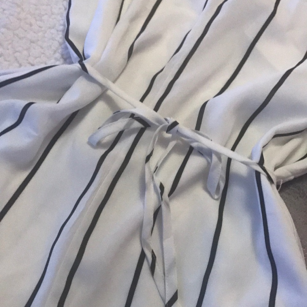 romper - Picture 2 of 3